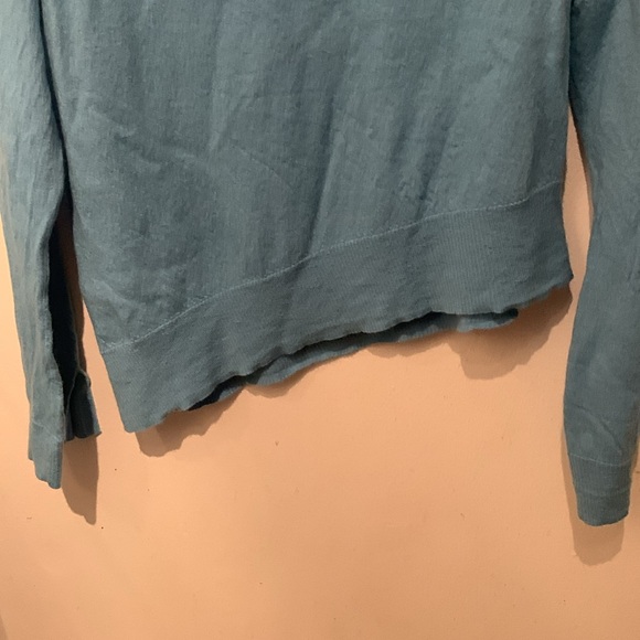 Stunning Light Aqua Nicole Miller Diagonal Cut 100% Merino Wool Crewneck SZ L😍 - Picture 4 of 8